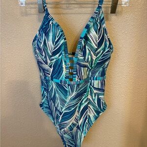 La Blanca 1pc Swimsuit